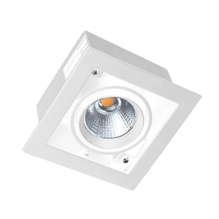 Downlight WALID cuadrado acabado blanco o negro dirigible 25w CRI>90 24° color de luz neutro cálido, opciones acabado negro y blanco de Auro