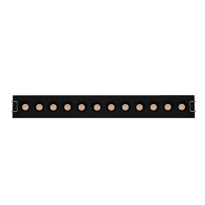 Luminario rectangular slim puntual 18W 36° CRI90 bajo deslumbramiento, todo negro con 12 cuerpos, opciones color de luz 85-277V de iLumileds