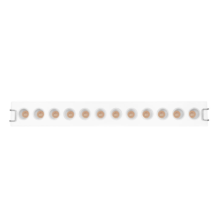 Luminario rectangular slim puntual 18W 36° CRI90 bajo deslumbramiento, todo blanco con 12 cuerpos, opciones color de luz 85-277V de iLumileds