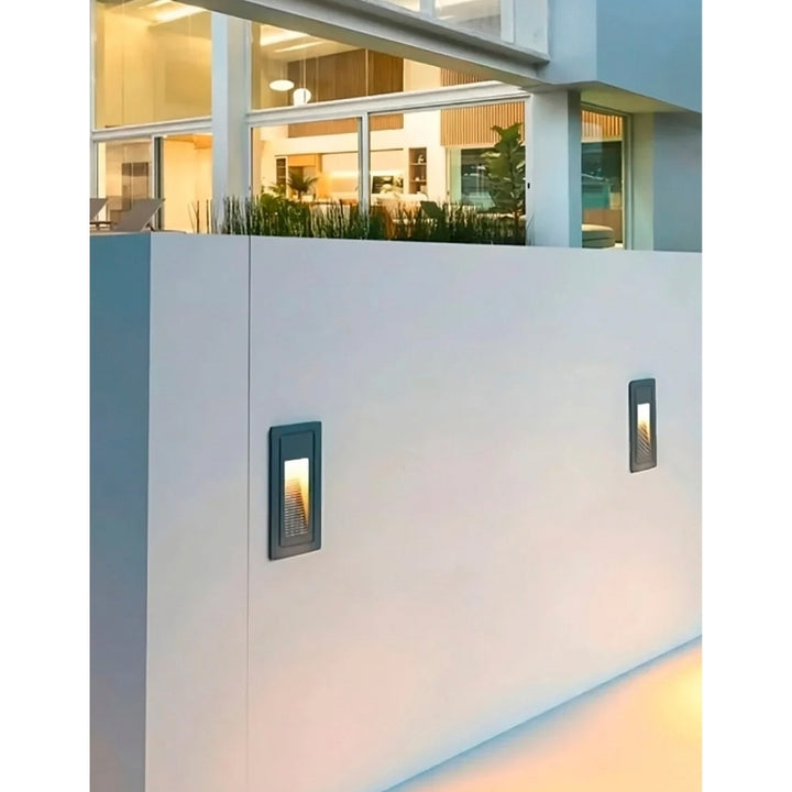 Luz de cortesía para empotre rectangular negro 3W de ICON