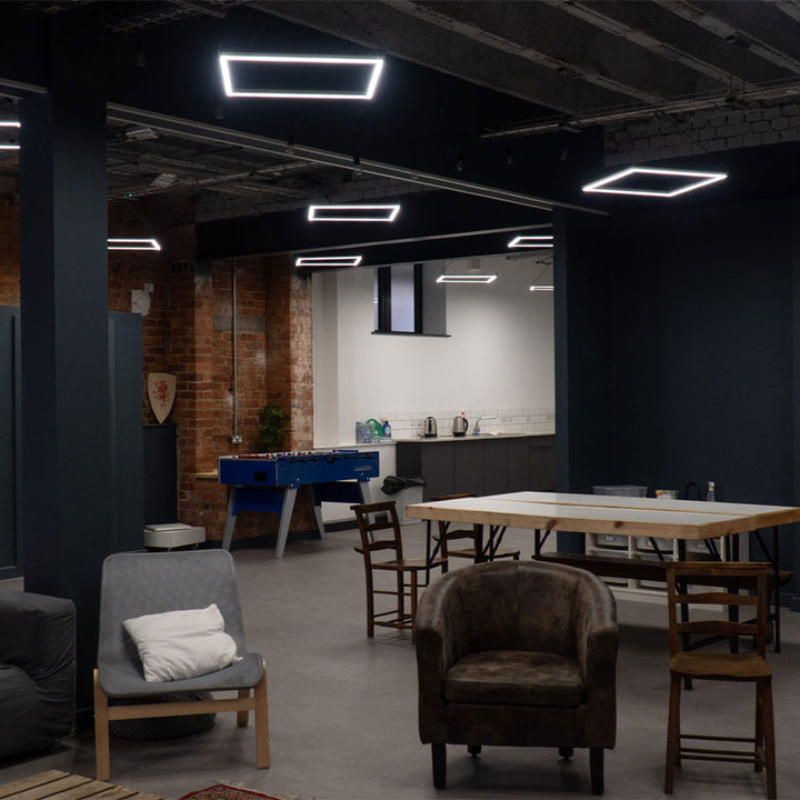 Luminario Luxframe 60x60cm 41W opción color de luz neutra (4000K) o neutra fría (50000K) 100-277V de Luceco