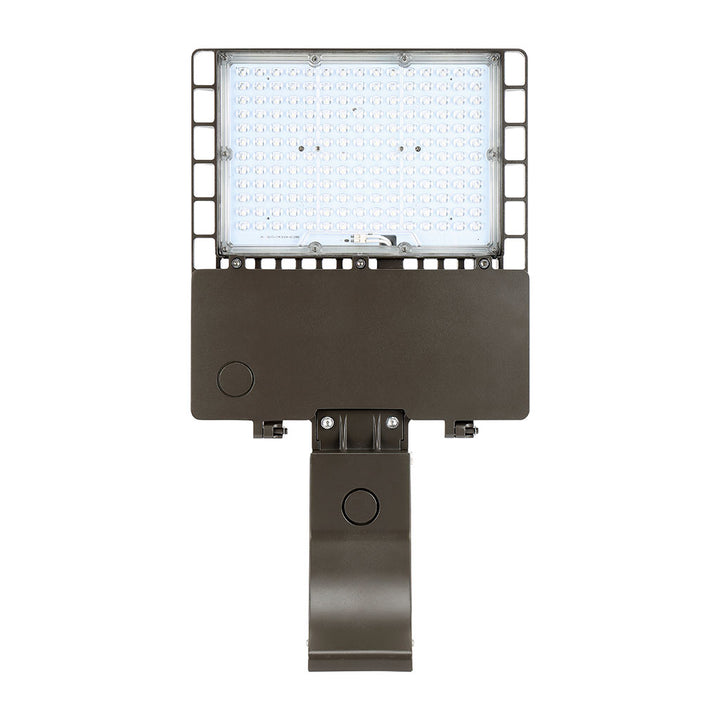 Luminario LSAL potencia, óptica y color de luz configurable (160/128/96/64W) (T2/T3/T4/T5) (4000/5000/6000K) 120-277V, montaje para poste redondo / cuadrado de Luceco