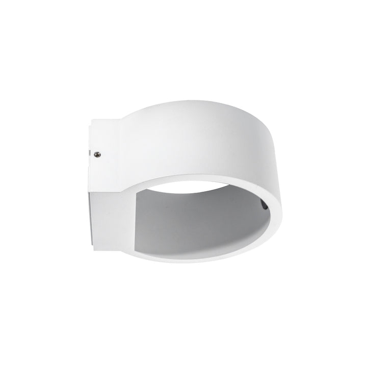 Luminario arbotante circular ARION 6w opción de acabado negro y blanco, color de luz neutro cálido de Auro