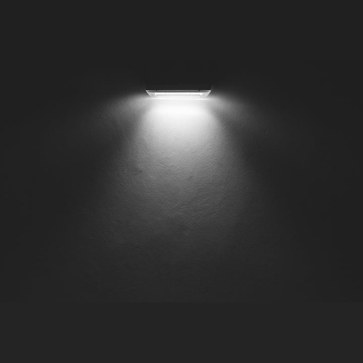 Luminario de emergencia DUNNA para sobreponer opciones flujo lumínico, autonomía 1.5hr a 3hr de Normalux