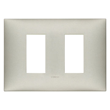 Placa Níquel Mate fabricada en tecnopolímero, línea NeveUp de Vimar