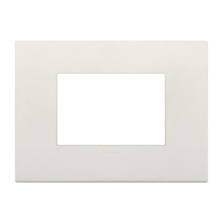 Placas Marfil Tecno-Basico (Tecnopolímero Satinado) línea Arké de Vimar