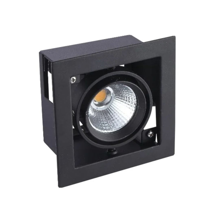Downlight WALID cuadrado acabado blanco o negro dirigible 25w CRI>90 24° color de luz neutro cálido, opciones acabado negro y blanco de Auro