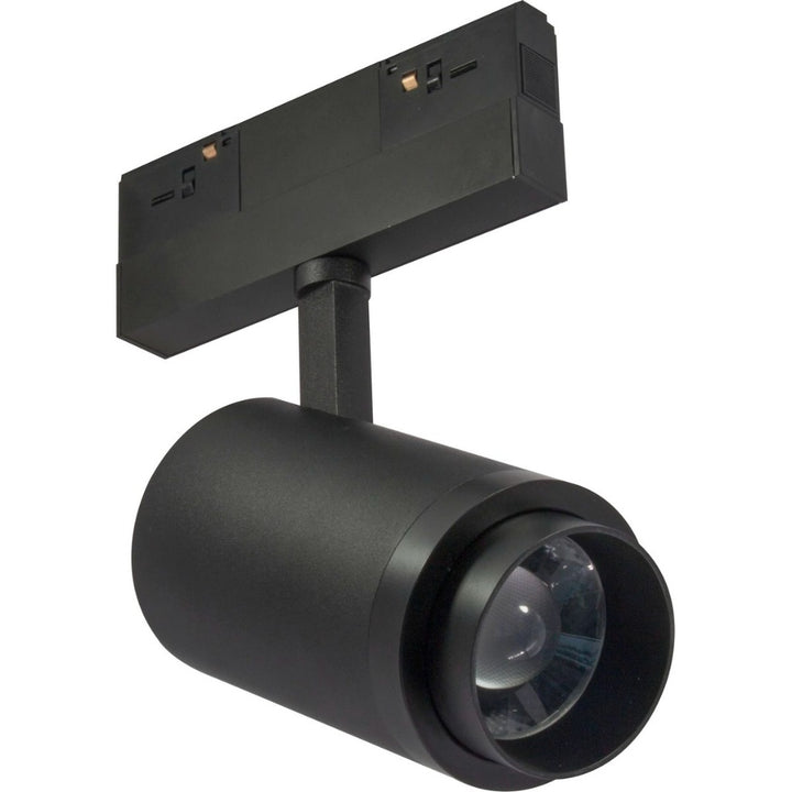 Luminario spot zoom de riel MAGNETO ATENUABLE 18W dirigible y orientable, 48Vcd, 3000K, ángulo 15-60°, 0-10V, acabado negro de AURO Lighting