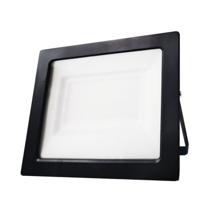 Proyecto ECO Floodlight 100W pantalla opalina luz neutra fría (5000K) 120-277V acabado negro de Luceco