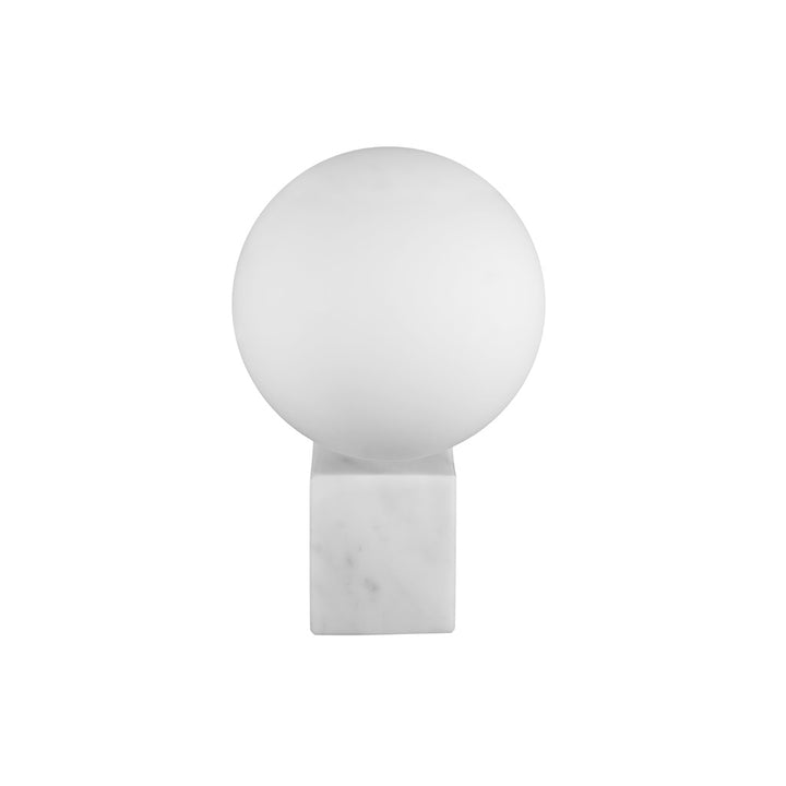 Luminario Roque Marmol para muro con interruptor táctil, fabricado en mármol acabado blanco, con esfera difusa con base G9 de línea Europea iLumileds