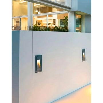 Luz de cortesía para empotre rectangular negro 3W de ICON