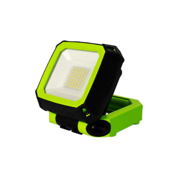 Lámpara de trabajo Recargable USB Worklight 7.5W, 750/350lm, luz fría, acabado negro con verde lima, dura 7 hrs al 100% con Base Magnetica de Luceco