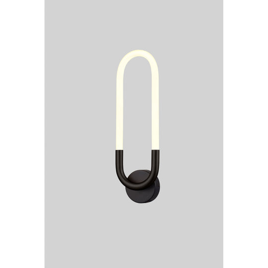 Luminario de muro CLIP 8W, luz cálida 3000°K, 127V de Quor Lighting - Q20039-BK