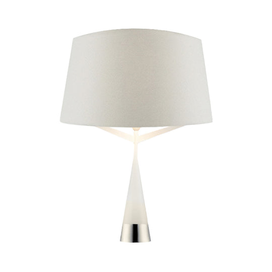 Lámpara de mesa ATER, base E26, foco no incluido, 127V de Quor Lighting - Q47073-WH