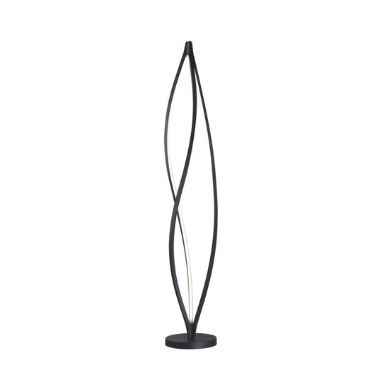 Lámpara de piso AKI 76W / 60W, color de luz selectable cálida 3000°K / neutro 4000°K / frío 6000°K, atenuable, 127V de Quor Lighting - Q98253-BK