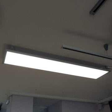 Luminario LED Panel 60W Rectangular 603x1205mm luz fría (6500K) (Caja con 4 piezas) de Lumiance
