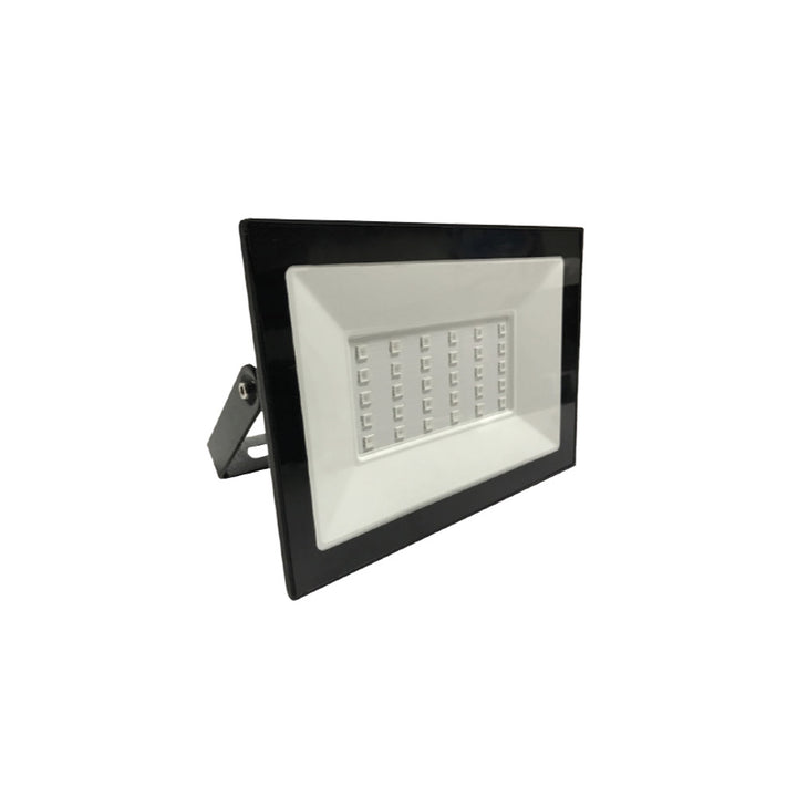 Reflector exterior LED RGB 100W 120° IP65 con control remotro y 4 efectos de luz, con cuerpo de aluminio acabado negro de Philco