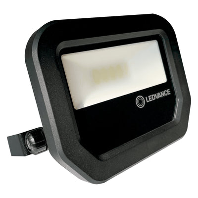 Reflector Exterior LED 10W Floodlight Performance opción de acabado negro o blanco y color de luz neutro cálido o neutro frío de Ledvance