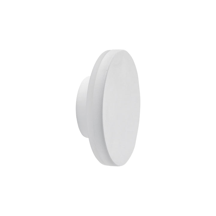 Luminario decorativo circular para muro 8w opción acabado blanco o negro color de luz neutro cálido de Auro