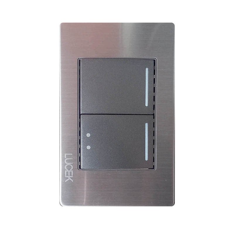 Placa con 1 interruptor sencillo y 1 de escalera de 1.5 módulos linea Premium de Lucek