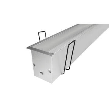 Kit de perfil grande de bajo deslumbramiento con difusor remetido con ceja ILUPA3551UGRCKIT -L:2m A:4.5cm Al:5.1cm- para tira LED, incluye difusor opalino, 2 tapas laterales y 2 resortes sujeción de iLumileds
