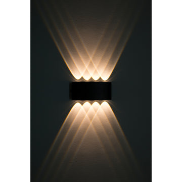Luminario de muro exterior cuatro salidas simétricas directa / indirecta 8W de iLumileds