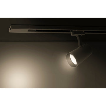 Proyector para riel eléctrificado opción acabado negro o blanco, para MR16 GU10 (no incluido) de iLumileds