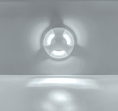 Luminario circular de cortesía triple salida de luz para empotrar en muro 2.5W luz cálida (3000K) de iLumileds