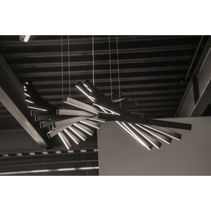 Luminario CiLia decorativo para suspender multibrazos 100W, color de luz programable (Cálido - Neutro - Frío) con control remoto de iLumileds