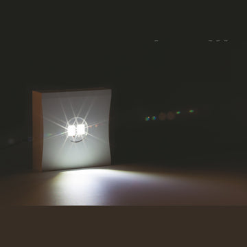 Luminario Via S de emergencia para sobreponer, iluminación pasillos o área, autonomía 3hr de Normalux